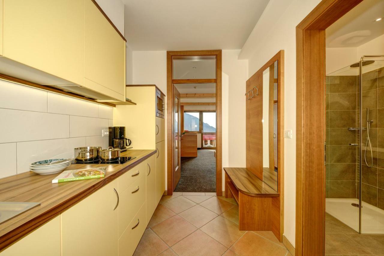 Hotel Appartement Inge ティローロ エクステリア 写真