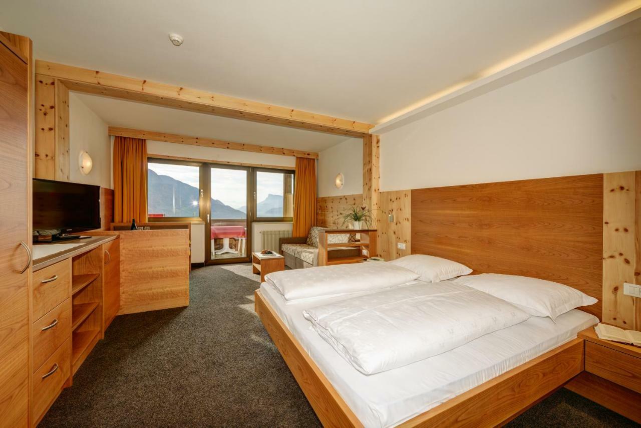 Hotel Appartement Inge ティローロ エクステリア 写真