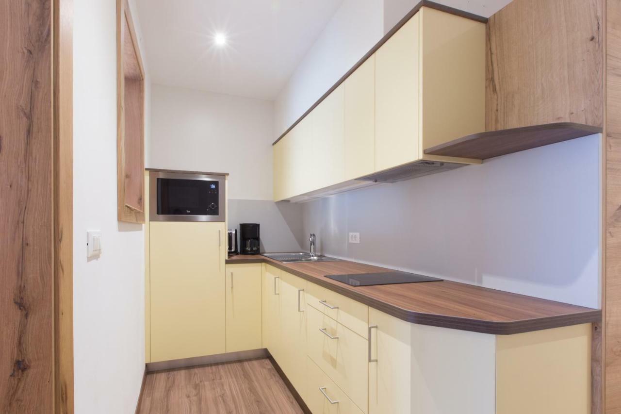 Hotel Appartement Inge ティローロ エクステリア 写真