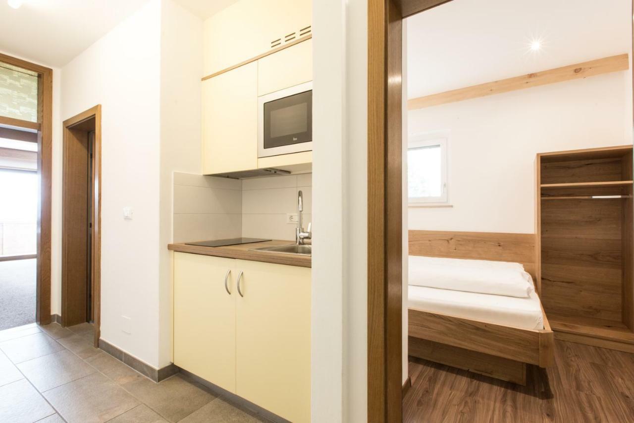 Hotel Appartement Inge ティローロ エクステリア 写真