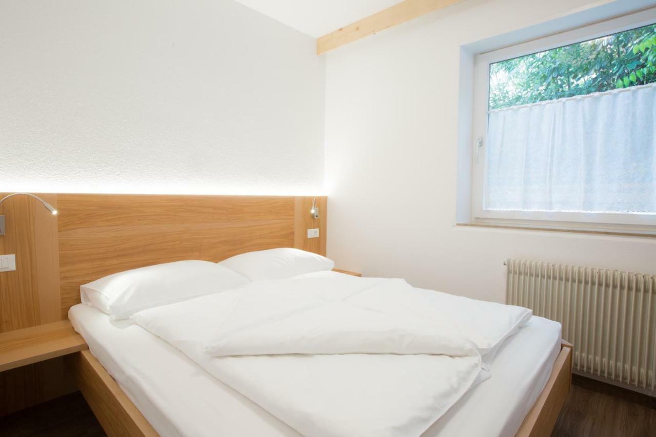Hotel Appartement Inge ティローロ エクステリア 写真