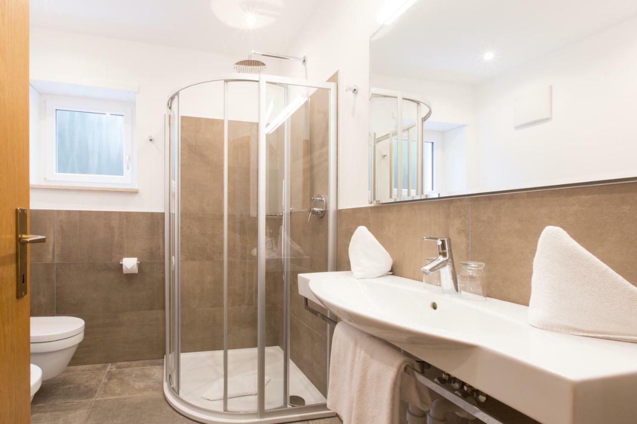 Hotel Appartement Inge ティローロ エクステリア 写真
